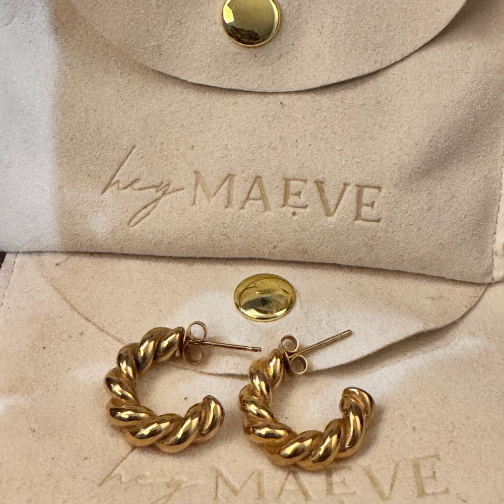 Maeve Gold Twisted Hoop Earrings